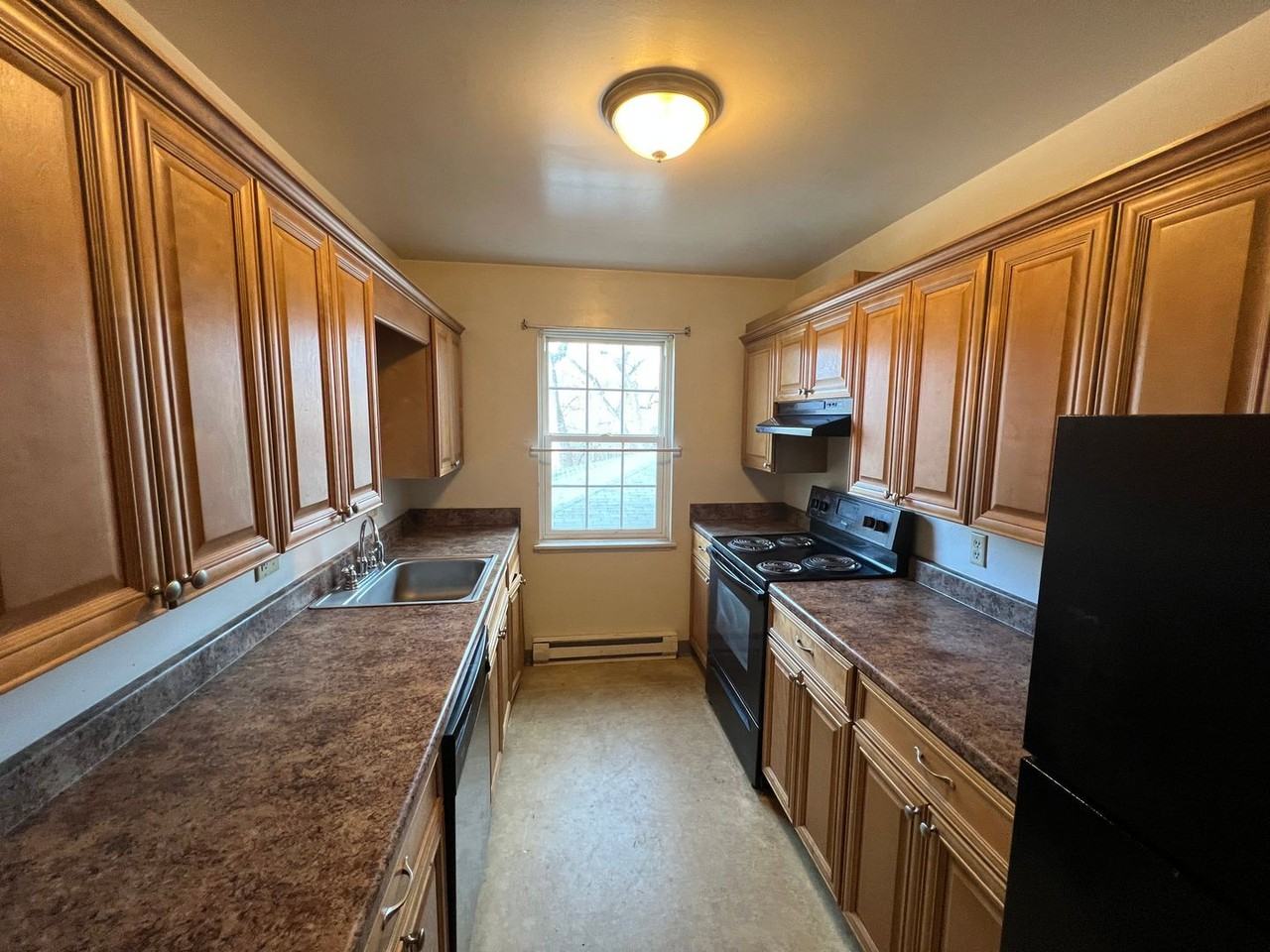 Tioga Street Apartments - Photo 6 of 18