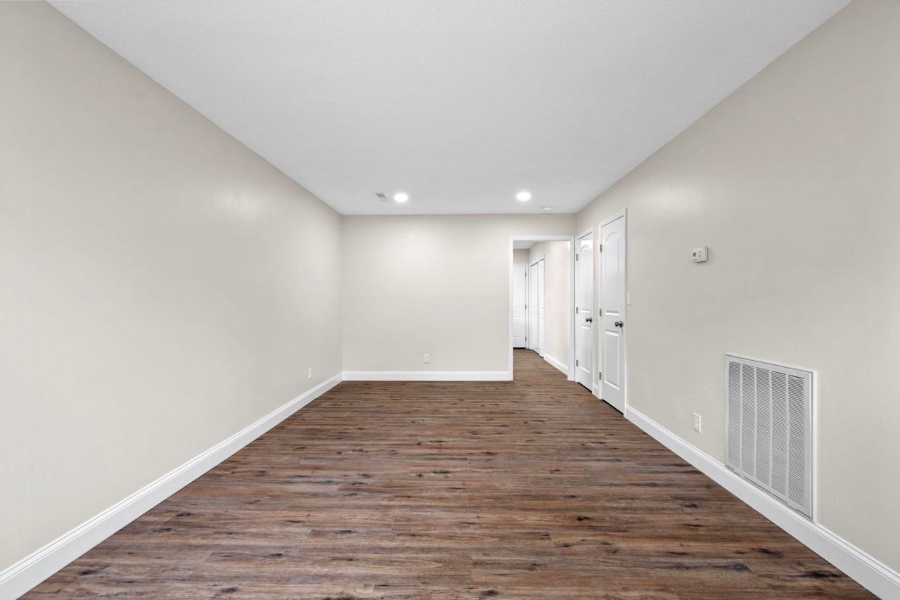 3334 Gundy Dr #B - Photo 5 of 20