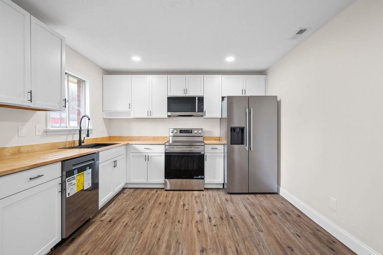 3336 Gundy Dr #B - Photo 7 of 15