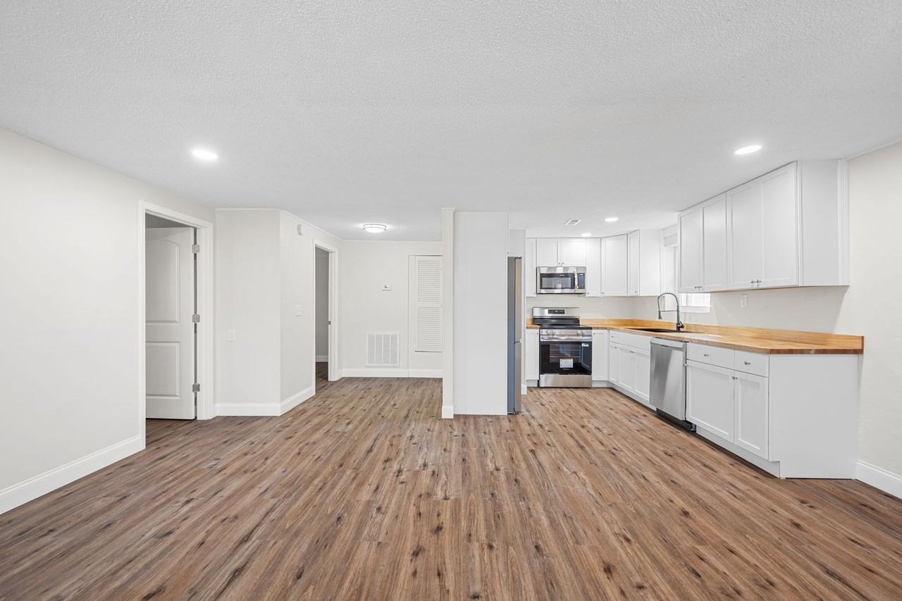 3217 Copperstone Trl - Photo 5 of 16