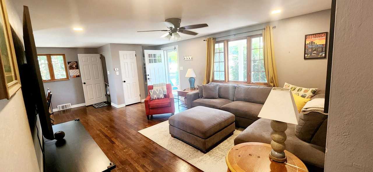 31 Norfolk Dr - Photo 6 of 42