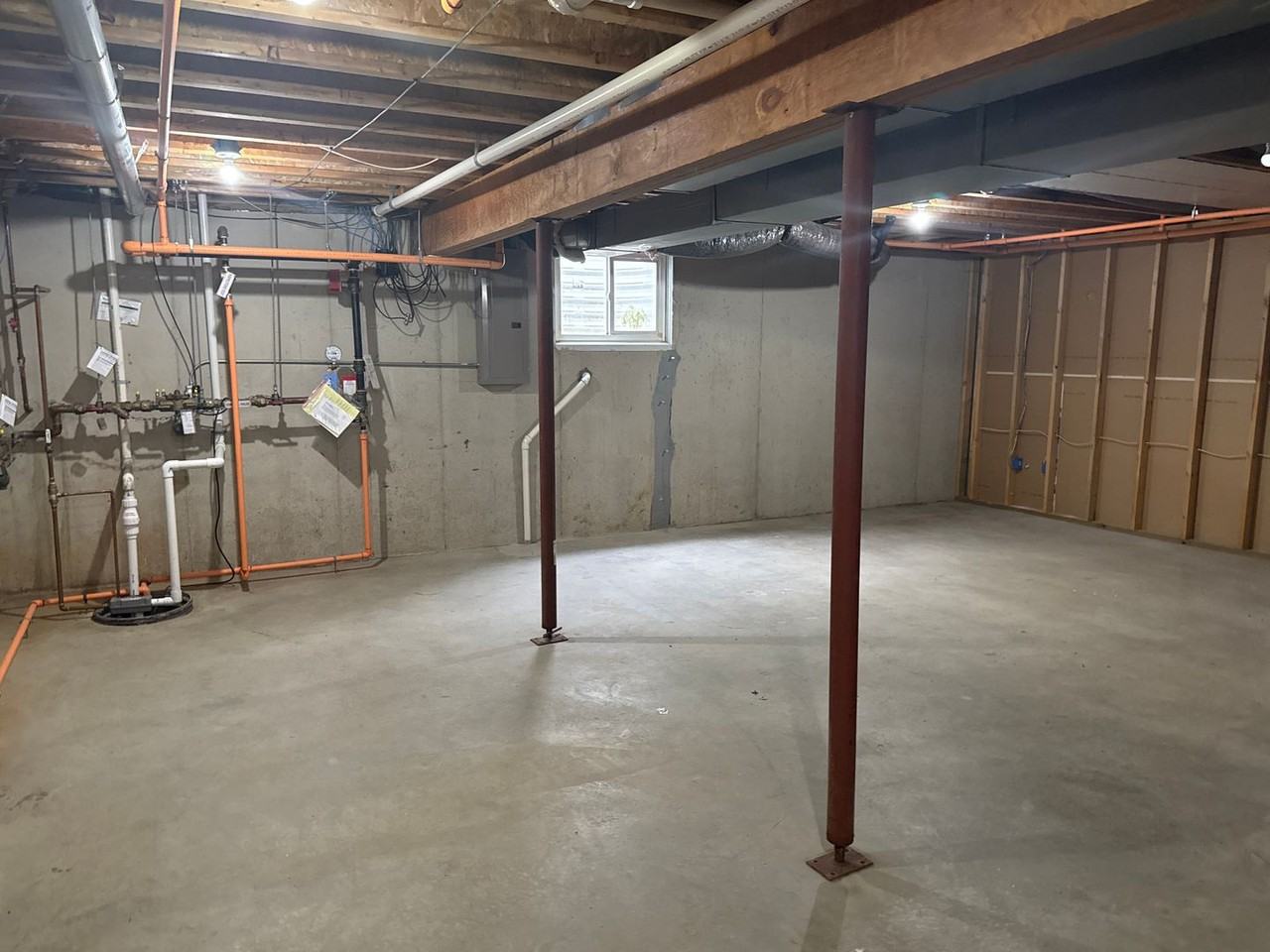 620 Garvey Ln - Photo 7 of 24