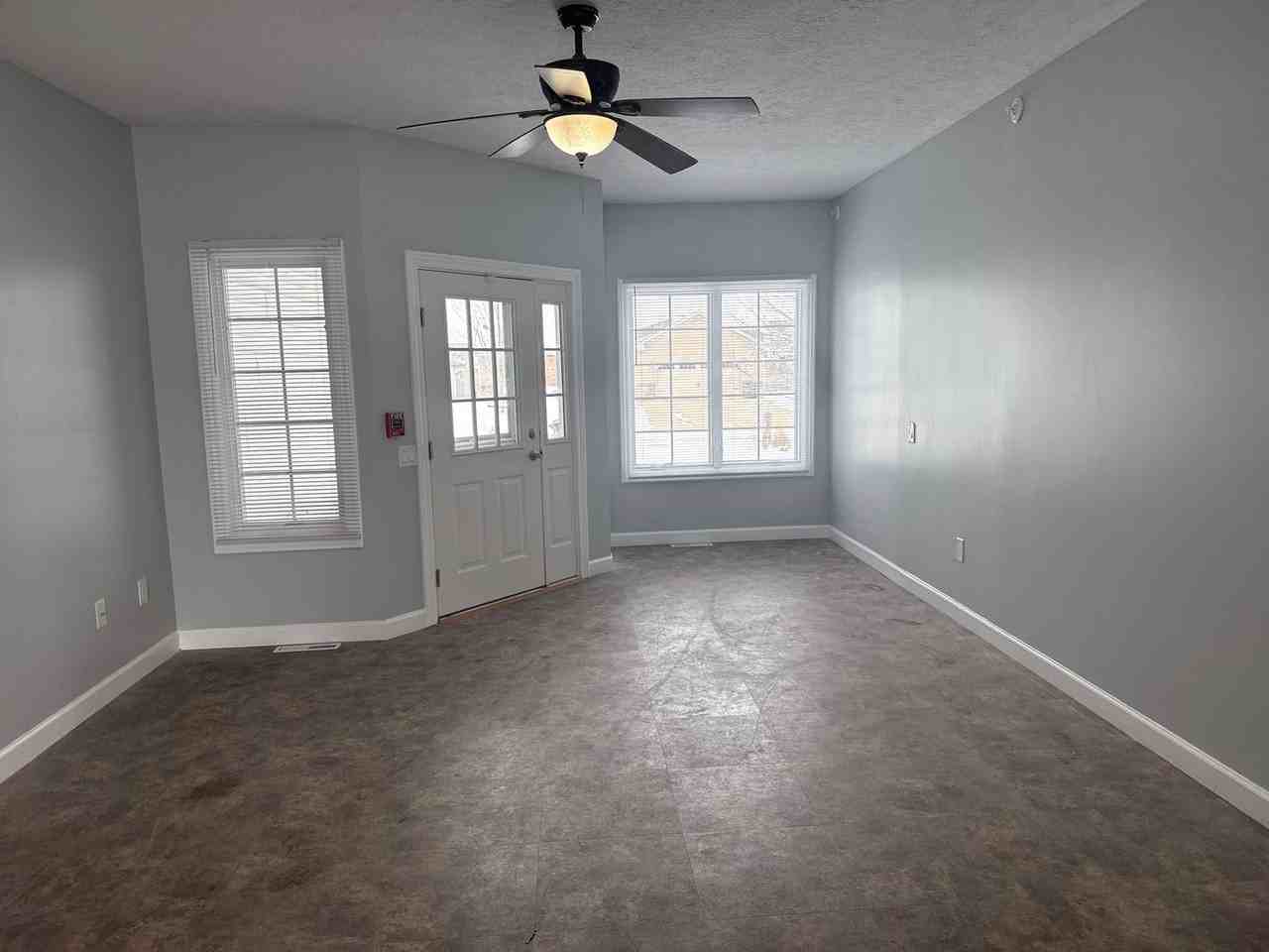 622 Garvey Ln - Photo 4 of 19