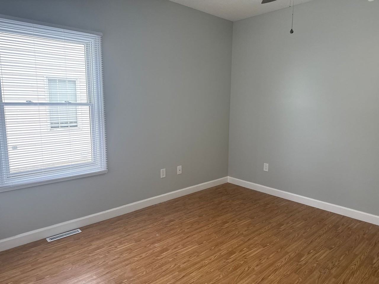 622 Garvey Ln - Photo 5 of 19