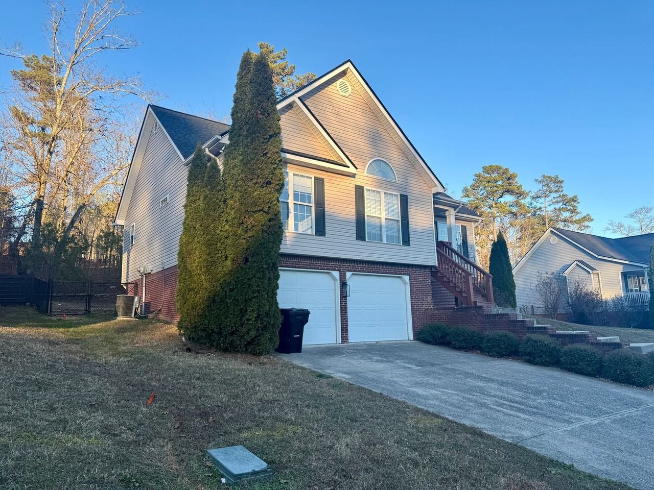 7564 Passport Dr - Photo 2 of 42