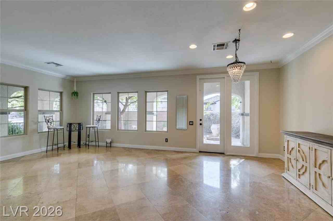 2909 Valvent Ct - Photo 7 of 50