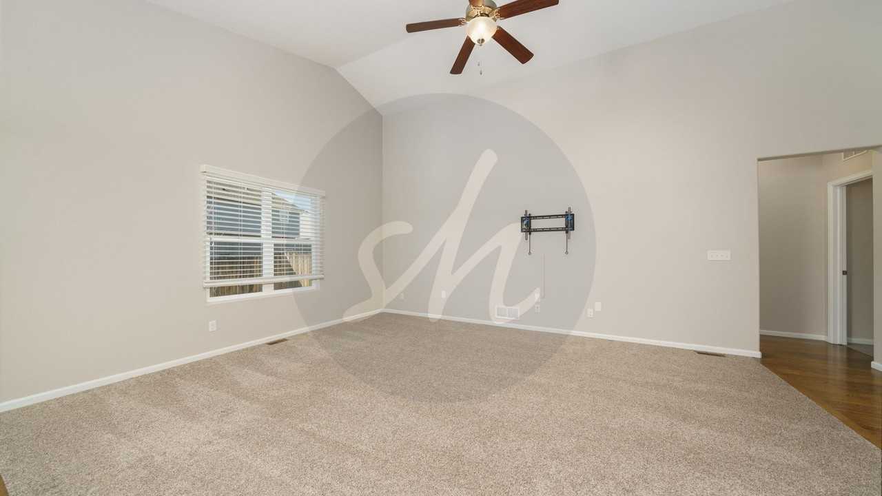 7838 Wagonwood Pl - Photo 6 of 22