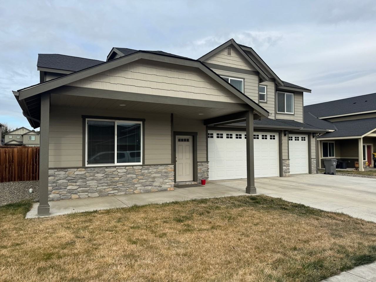 1703 E Spokane Ave - Photo 3 of 38