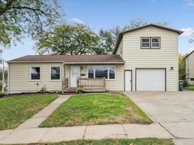 2290 Theda Dr - Photo 1 of 1