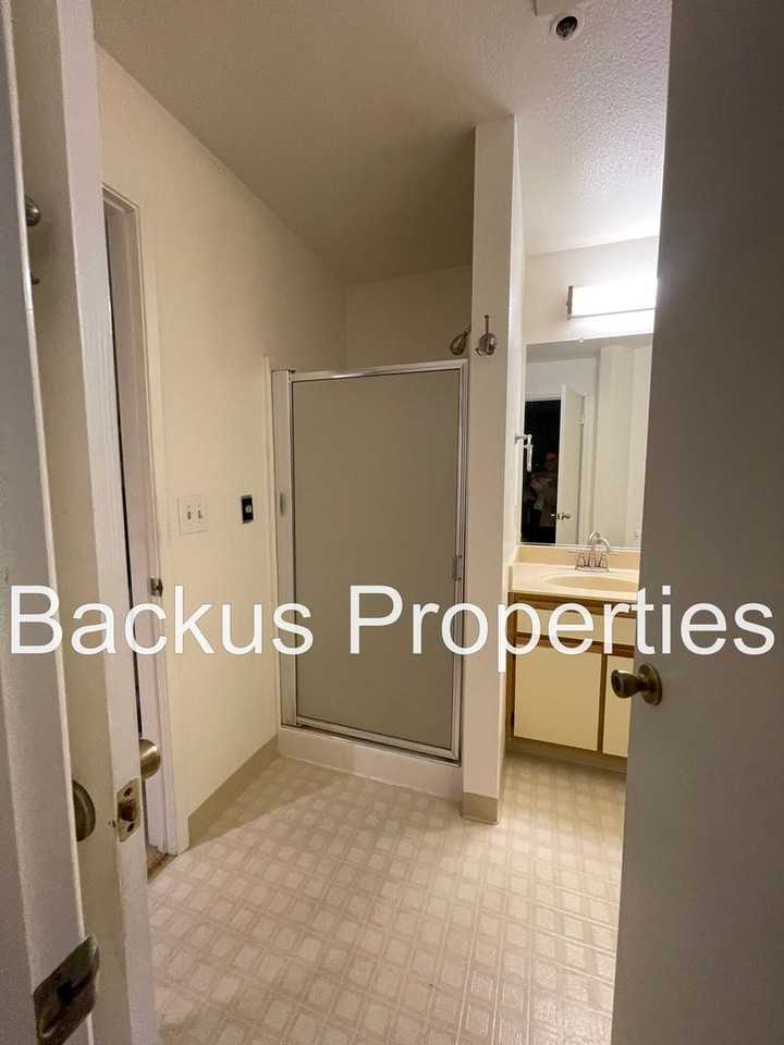 410 Pheasant Ridge Rd - Photo 6 of 24