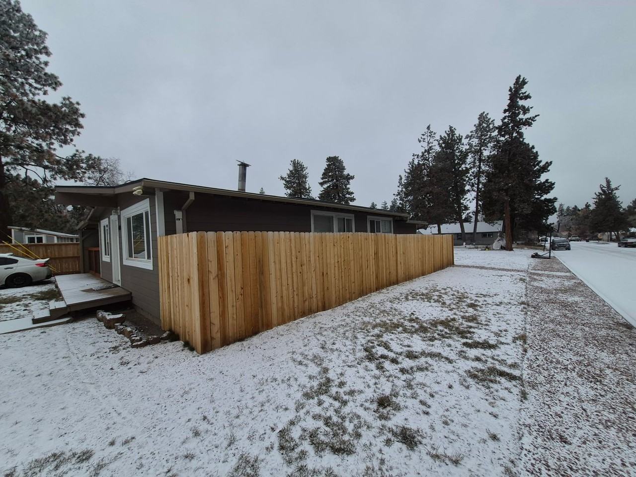 480 Se Cleveland Ave - Photo 2 of 12