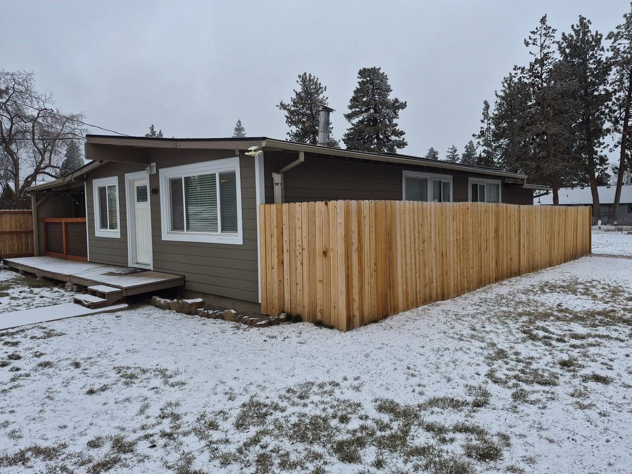 480 Se Cleveland Ave - Photo 3 of 12