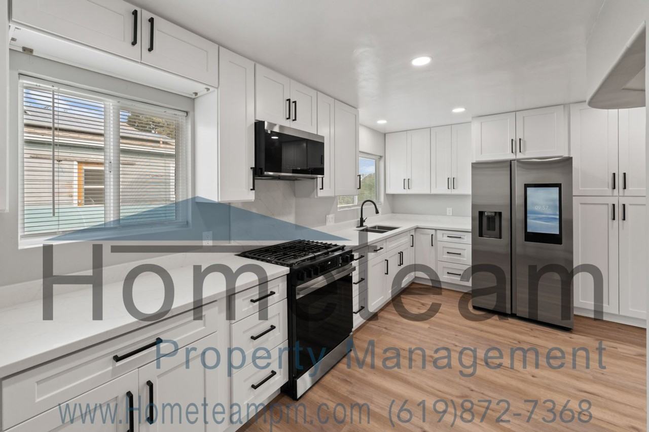 81 2nd Ave - Photo 6 of 28