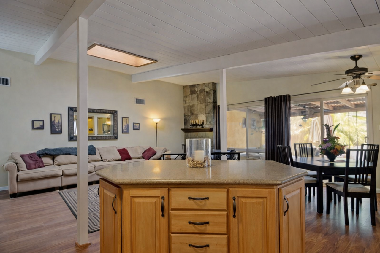 4976 Chaparral Way - Photo 4 of 19