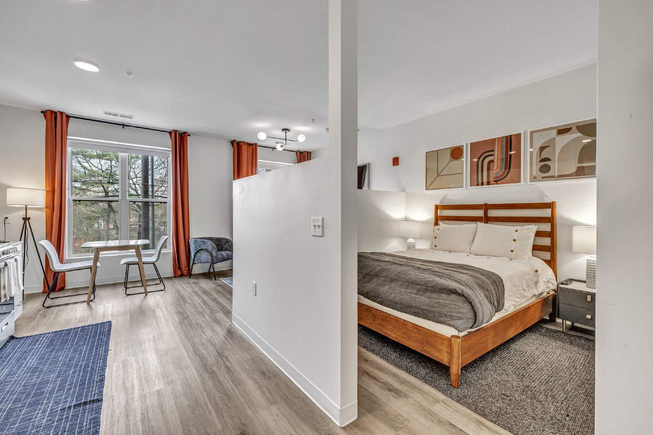 Olive & Wooster - Photo 7 of 33