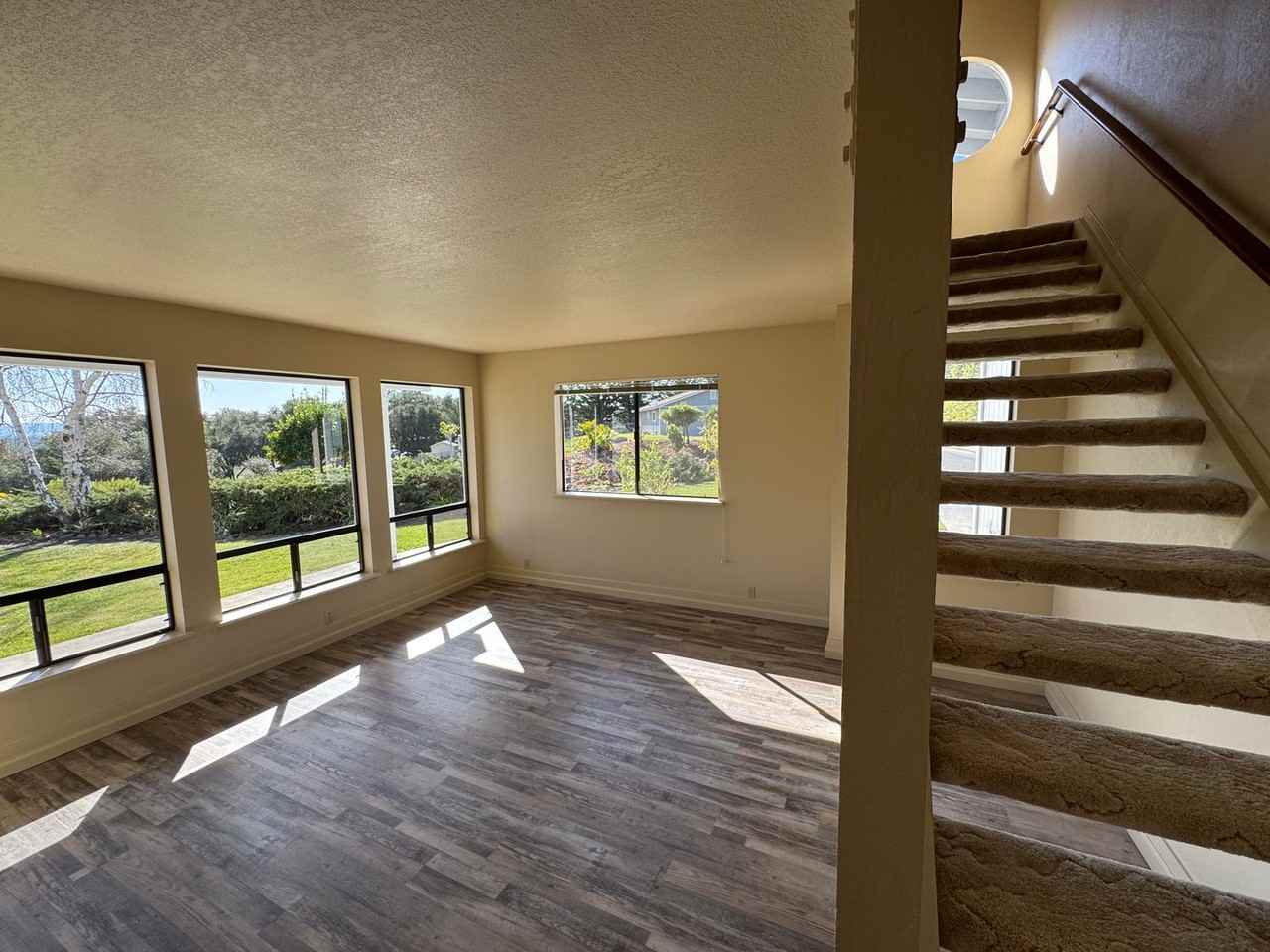 1571 Vista Grande Ln #A - Photo 2 of 24