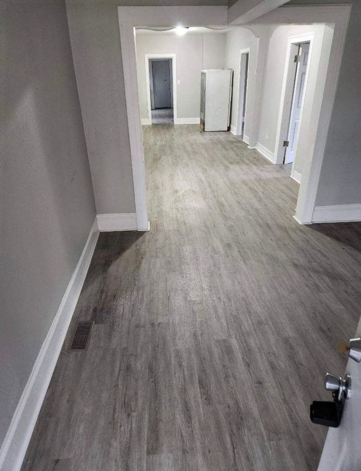 626 Walnut St - Photo 4 of 8