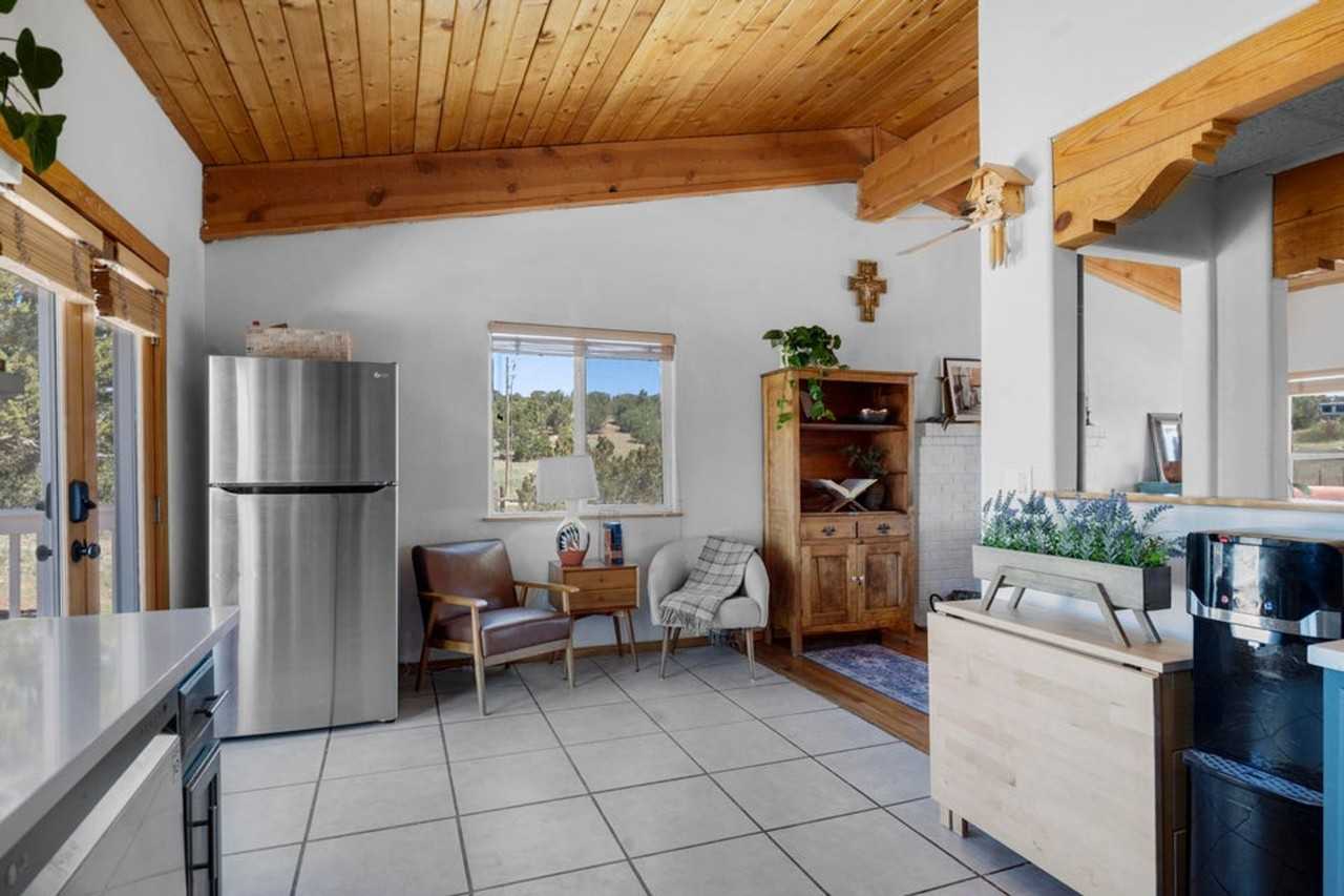 2 Sage Ct - Photo 7 of 40