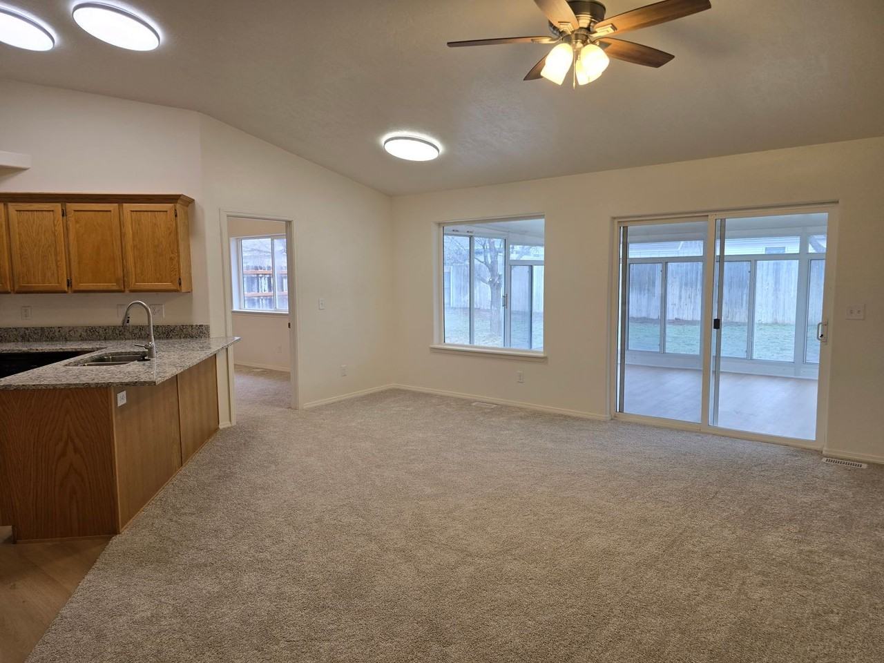 1428 Saddler St - Photo 6 of 25