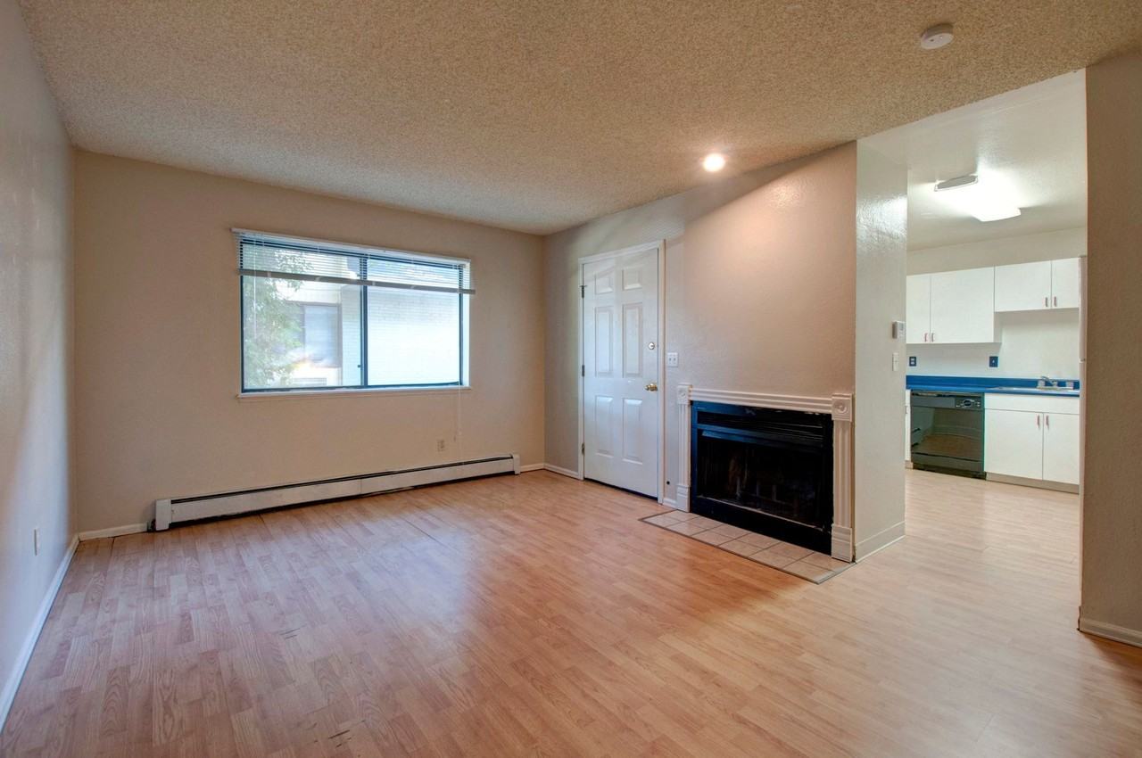 1631 19th St. - Photo 2 of 39