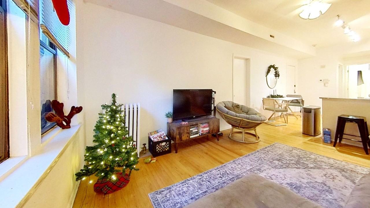 1331-41 W. Addison - Photo 2 of 12