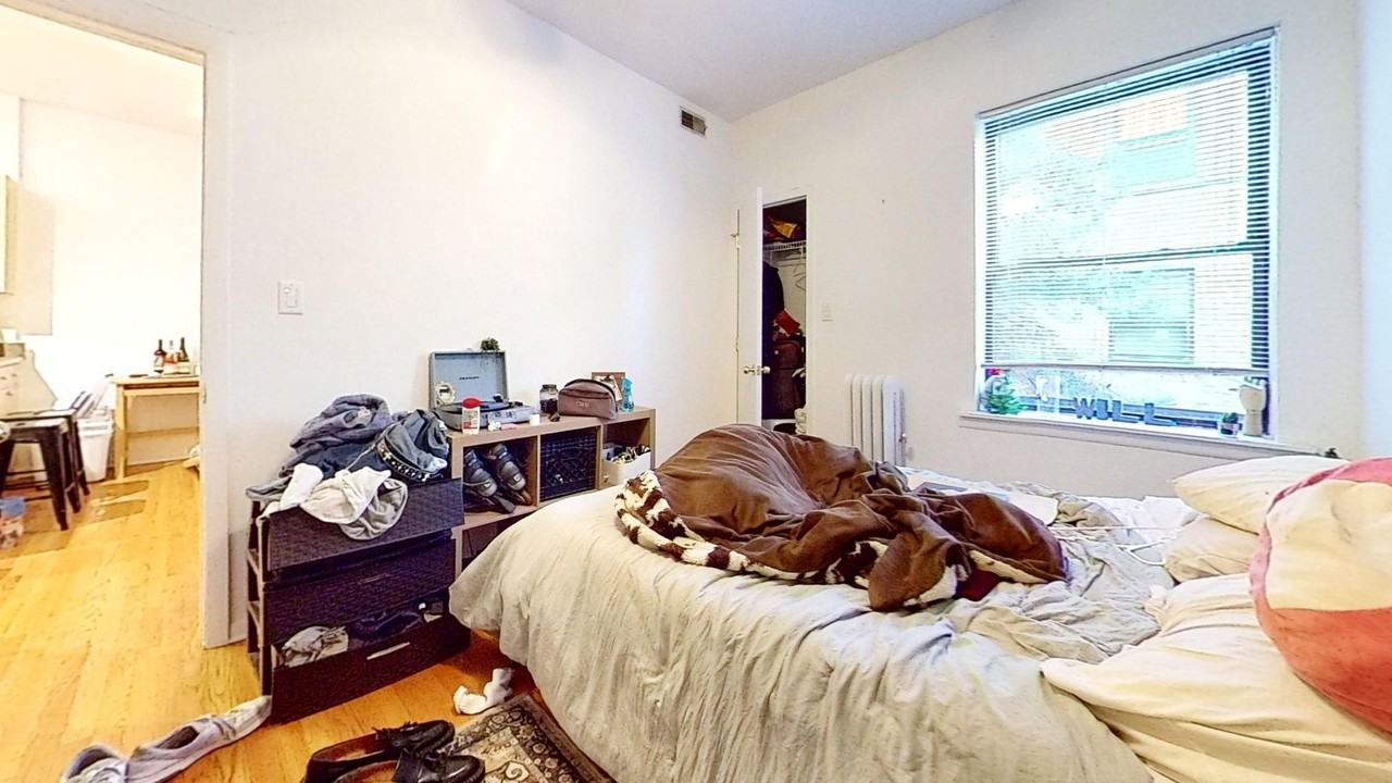 1331-41 W. Addison - Photo 7 of 12