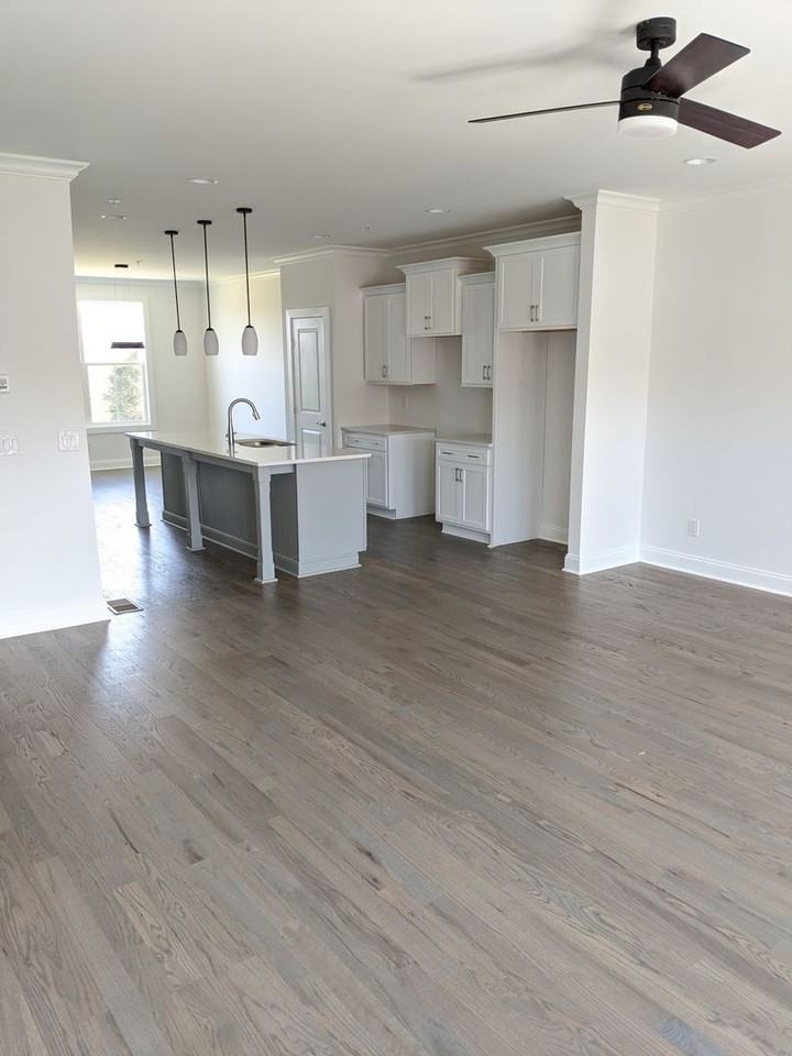 142 Greenbrook North Way - Photo 4 of 20