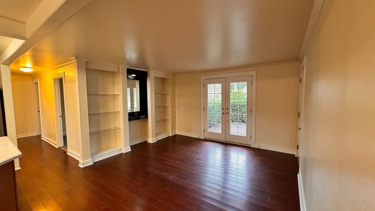 12326 Se 197th Pl - Photo 3 of 19