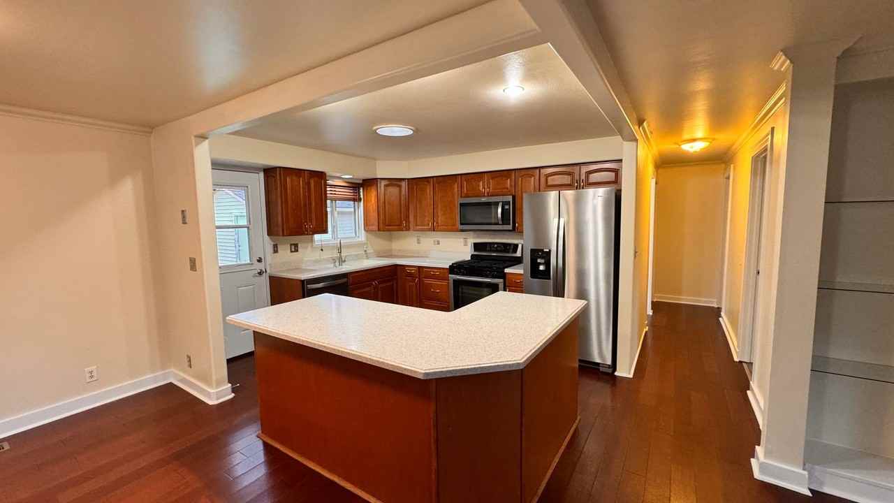 12326 Se 197th Pl - Photo 5 of 19