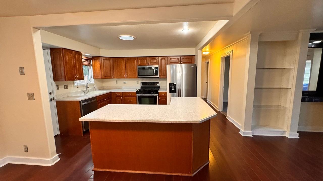 12326 Se 197th Pl - Photo 7 of 19