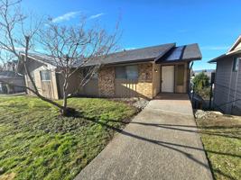 featured image of 226 1/2 N Stillaguamish Ave