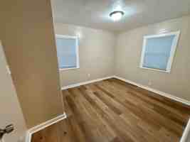 featured image of 1537 Truman St