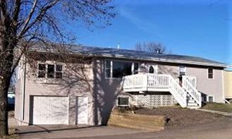 920 18th Ave SW - Photo 1 of 1