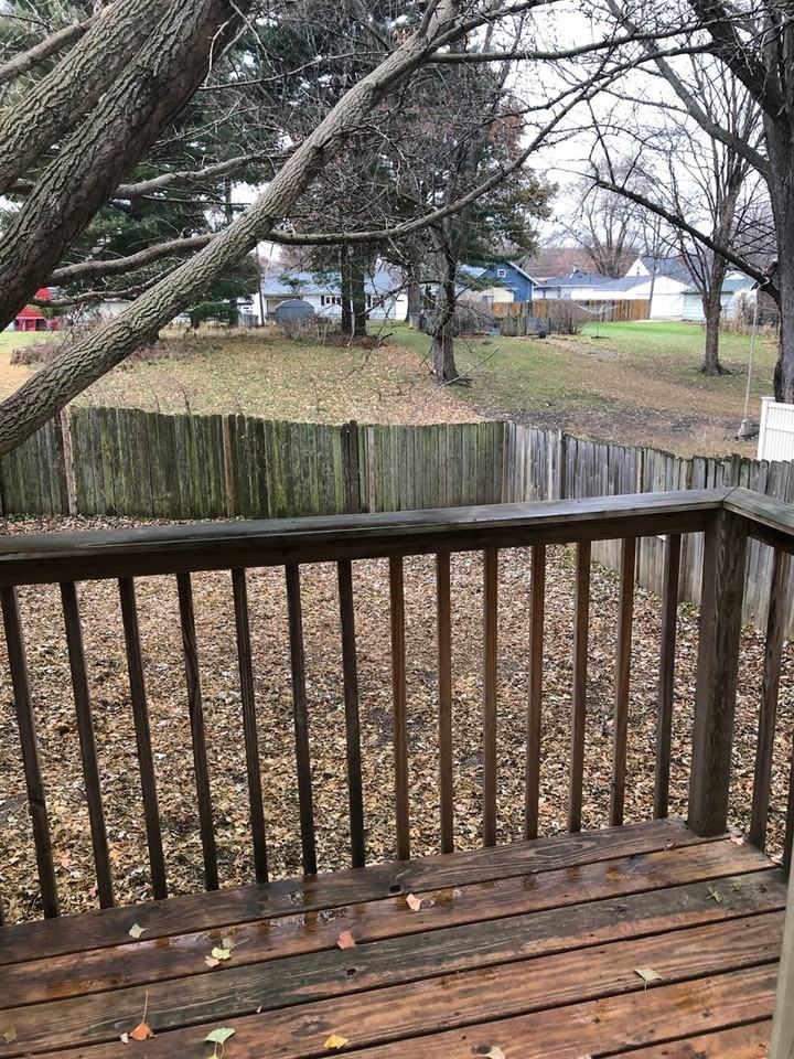 2331 4th St - Photo 4 of 12