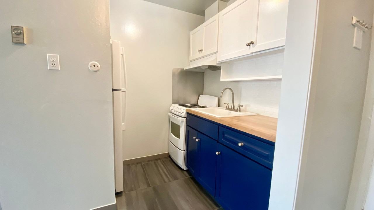 2 Anchor Dr #491 - Photo 4 of 16