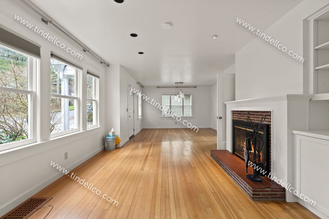 3922 Sw Canby St - Photo 6 of 31