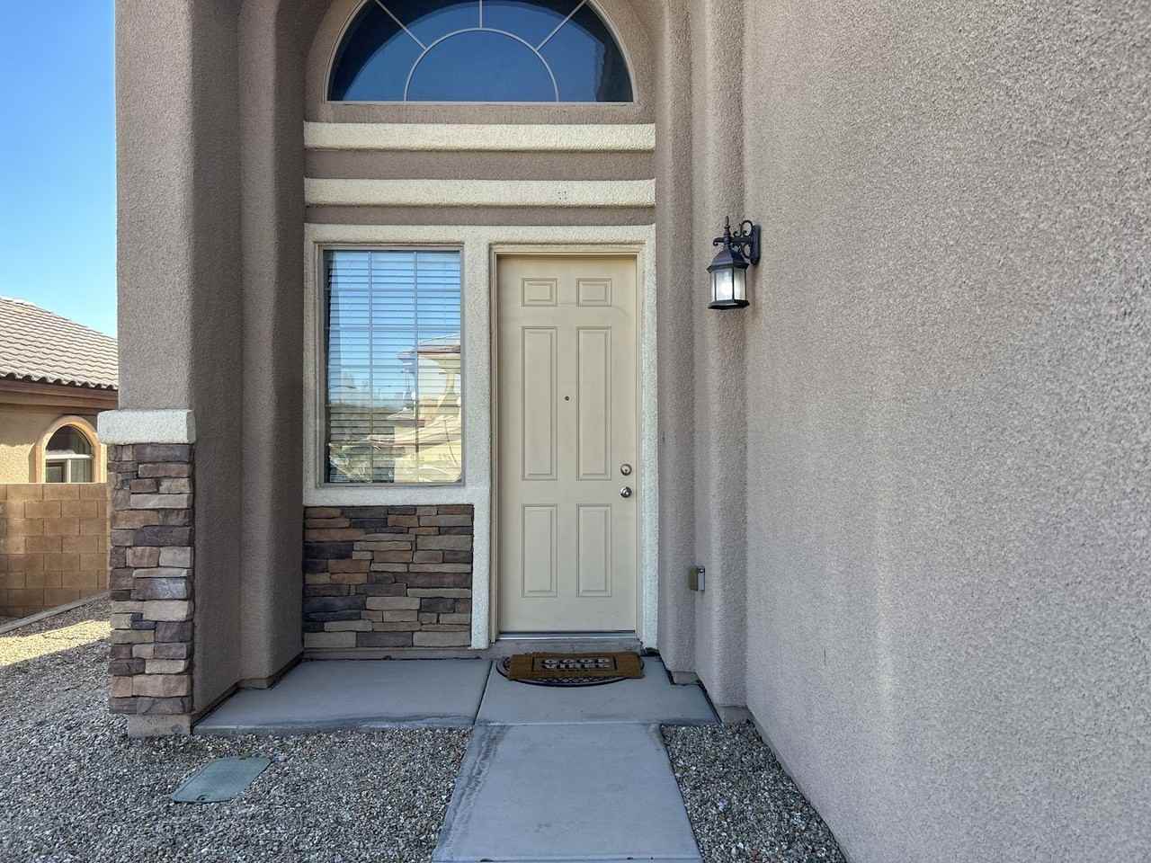 9305 Palmer House Ave - Photo 3 of 42