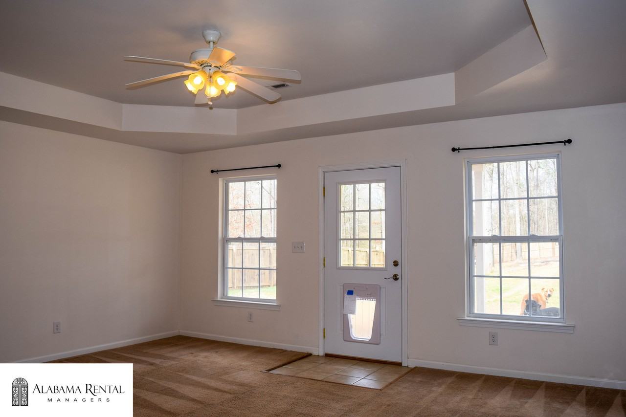 21880 Eastern Valley Rd - Photo 2 of 21