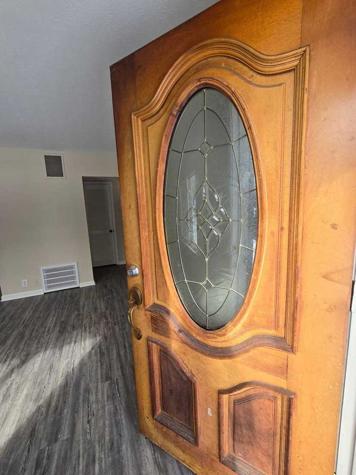 214 Alpha Ave - Photo 3 of 50