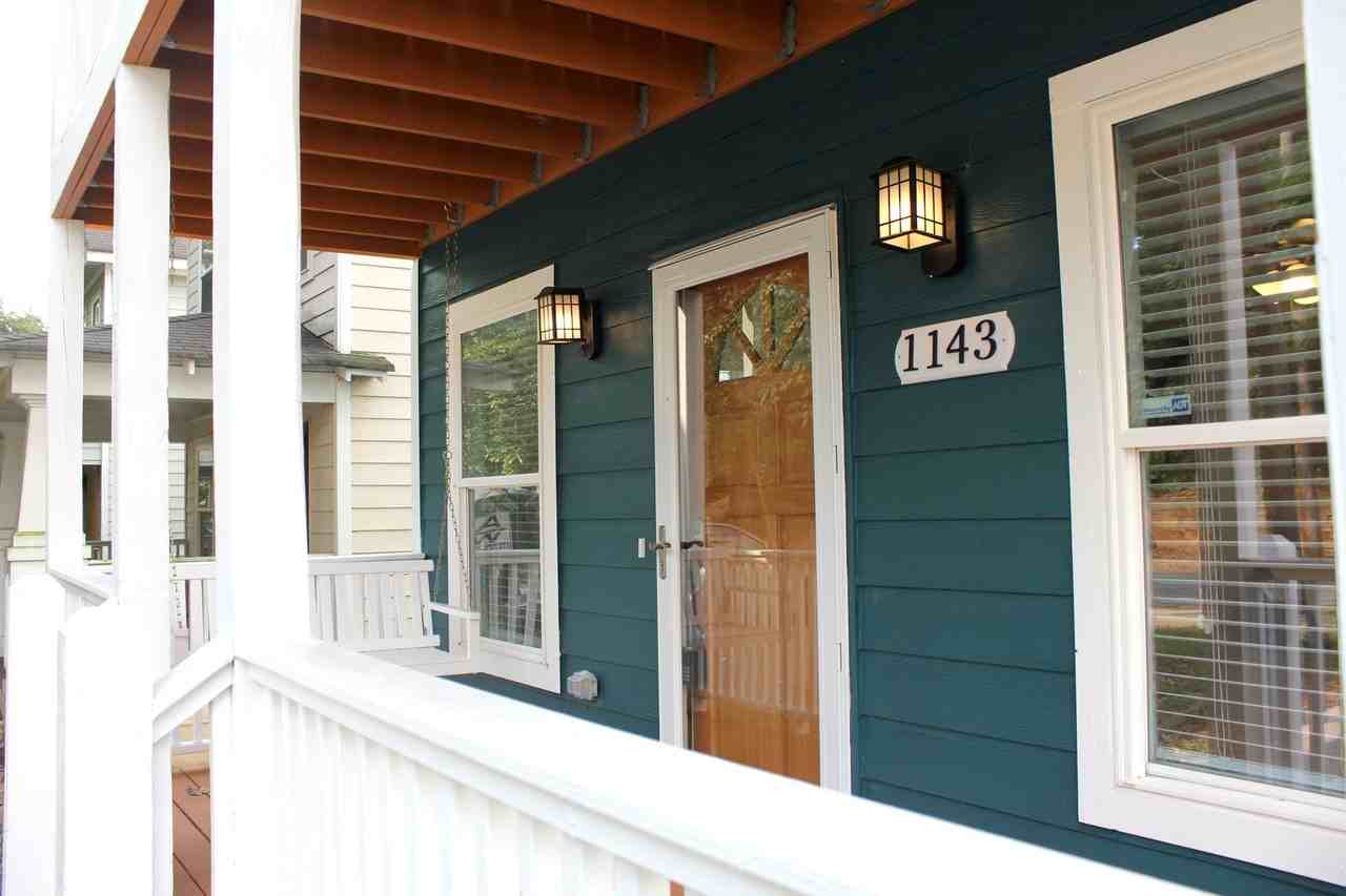 1143 Smith St Sw - Photo 2 of 16