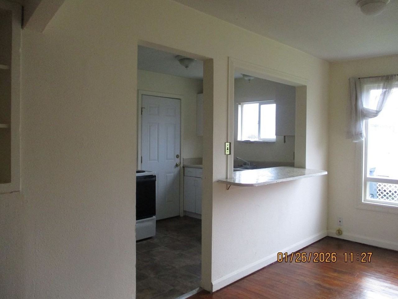 3022 Sumner Ave - Photo 2 of 12