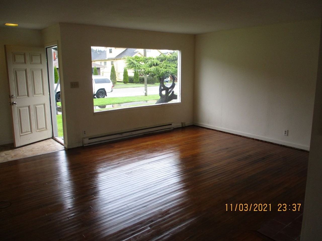 3022 Sumner Ave - Photo 5 of 12