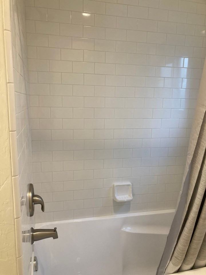 429 Arcade Dr - Photo 7 of 14