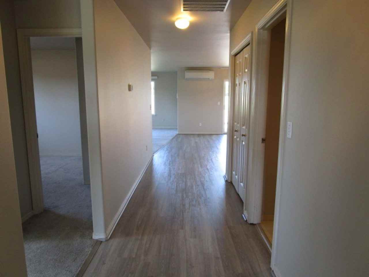 127 S 18th St #A - Photo 5 of 14