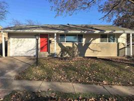 featured image of 1016 Carver St