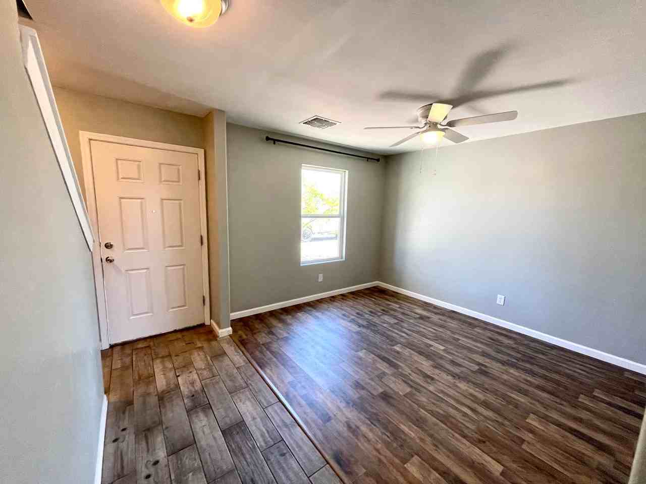 3678 E Andrea Dr - Photo 5 of 41