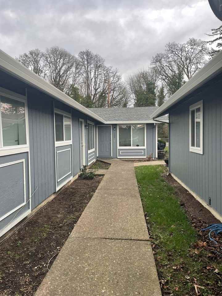 00570-White Rock LLC-Independence Property - Photo 4 of 25