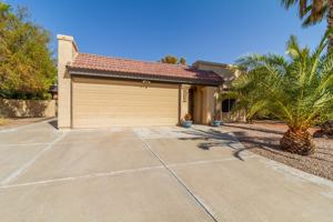 featured image of 25407 S Pinewood Dr