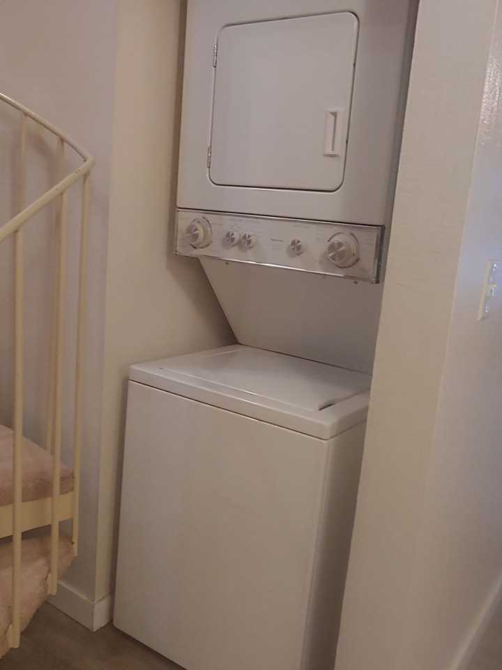 22333 Overlake Loop Se - Photo 6 of 8