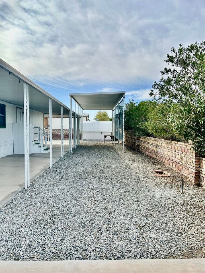 13281 E 50th Dr - Photo 5 of 27